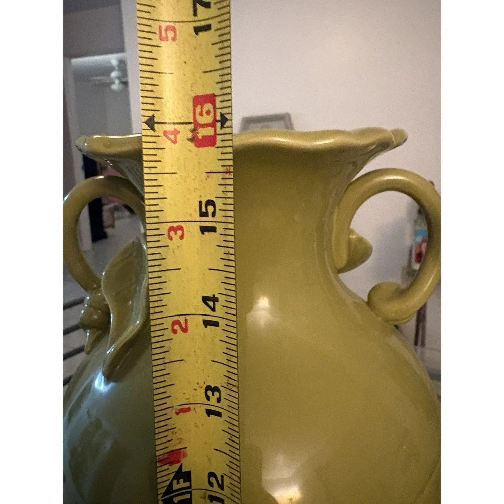 VTG Avocado Chartreuse Green Ceramic Urn Vase Double Handle Scalloped Rim 16